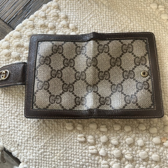 ⭐️ GUCCI | Pigskin CREDIT CARD HOLDER - Picture 2 of 4